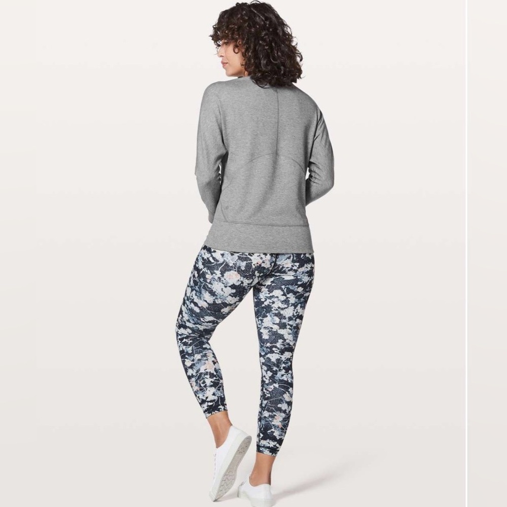 Lululemon Time Out Crew Reversible Heathered Bleached Coral/Heather Medium Grey - Picture 3 of 12